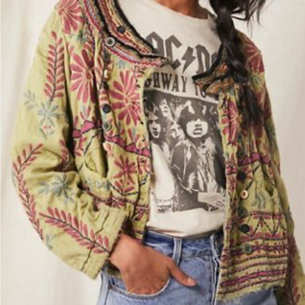 Vintage Magnolia Pearl Embroidered Lennon Jacket